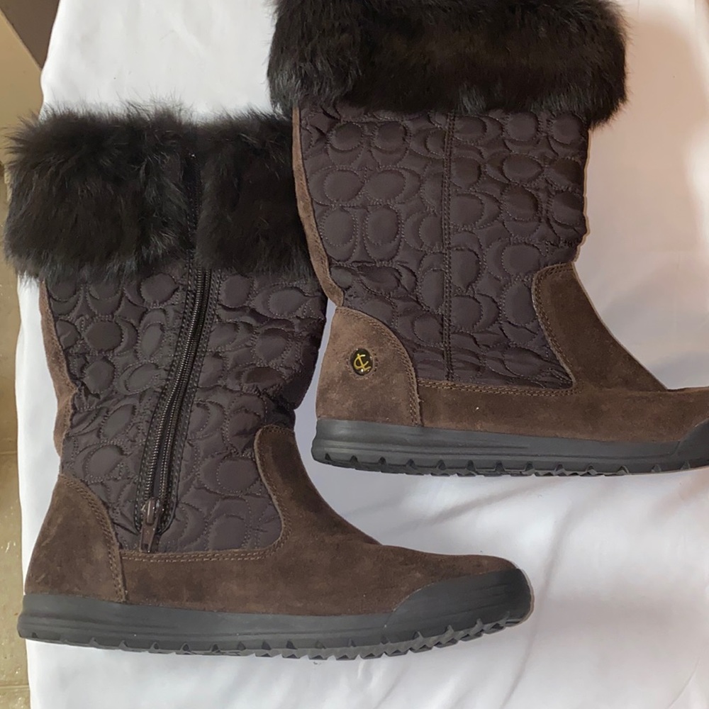Coach boots